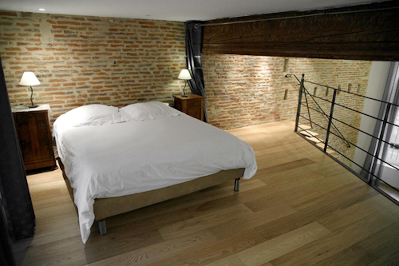 Atout Carmes Tolosa Esterno foto